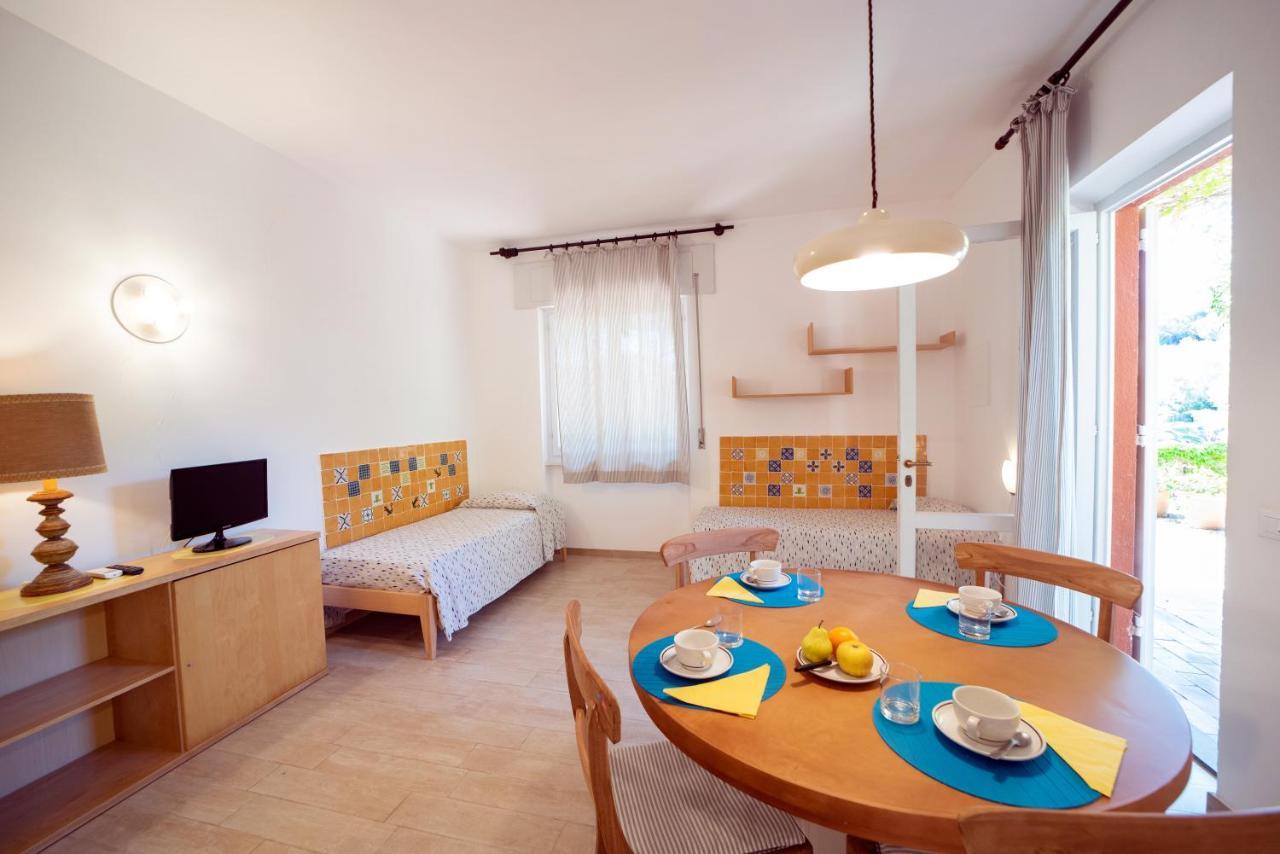 Residence Capobianco Portoferraio Buitenkant foto